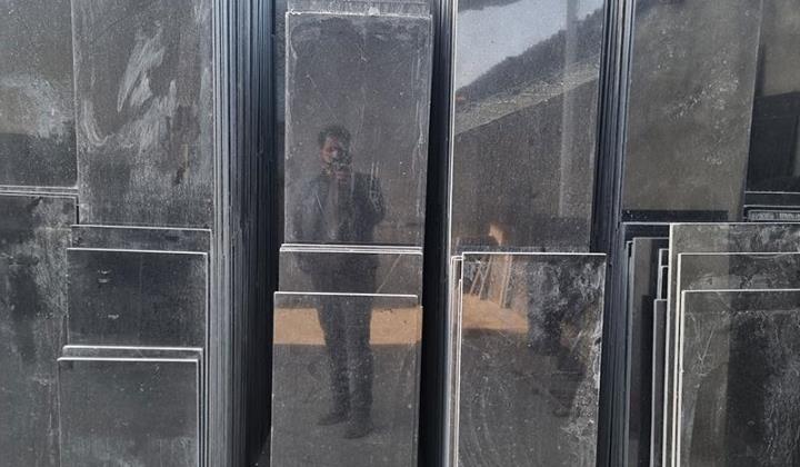 تولید و فراوری سنگ گرانیت مشکی نطنز